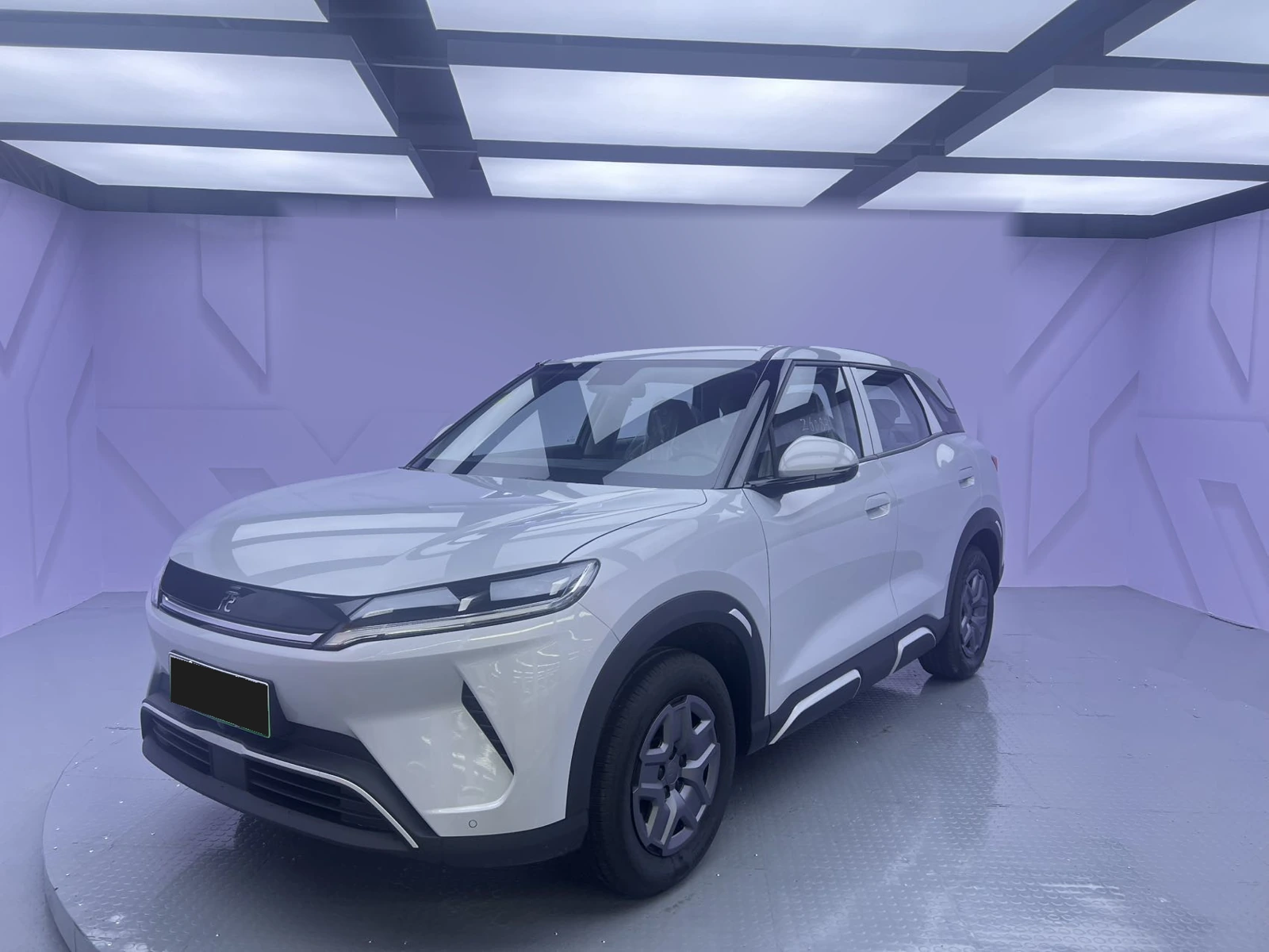 Нарисованное превью BYD Yuan UP, левый руль