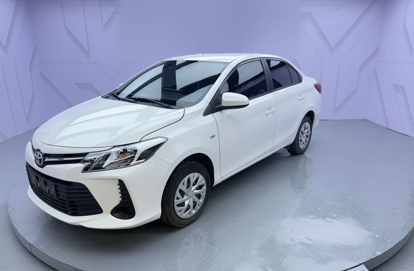 Нарисованное превью Toyota Vios, поколение XP150, левый руль