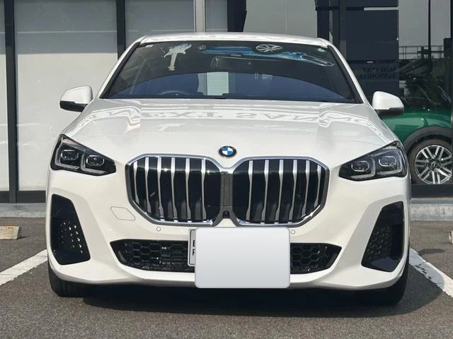 Светлая бензиновая BMW 2 Series Active Tourer 218i M Sport U06 2024 года из Японии