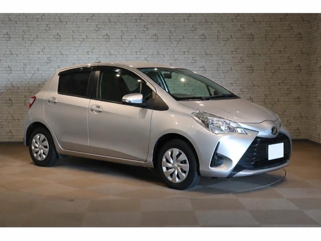 Toyota Vitz 1.0 F