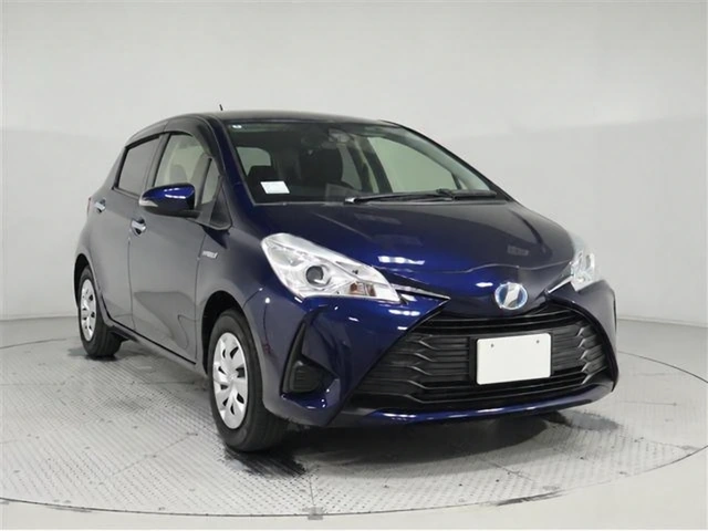 Toyota Vitz 1.5 Hybrid F Safety Edition