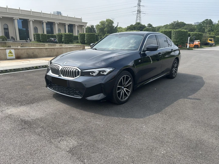 BMW 320Li, 2023 год, чёрный, левый руль