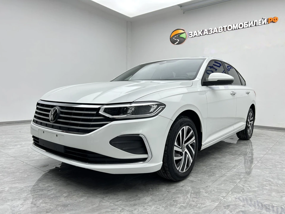 Volkswagen Lavida, 2023 год, белый, левый руль