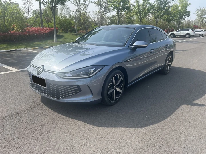 Volkswagen Lamando L, 2022 год, серый, левый руль