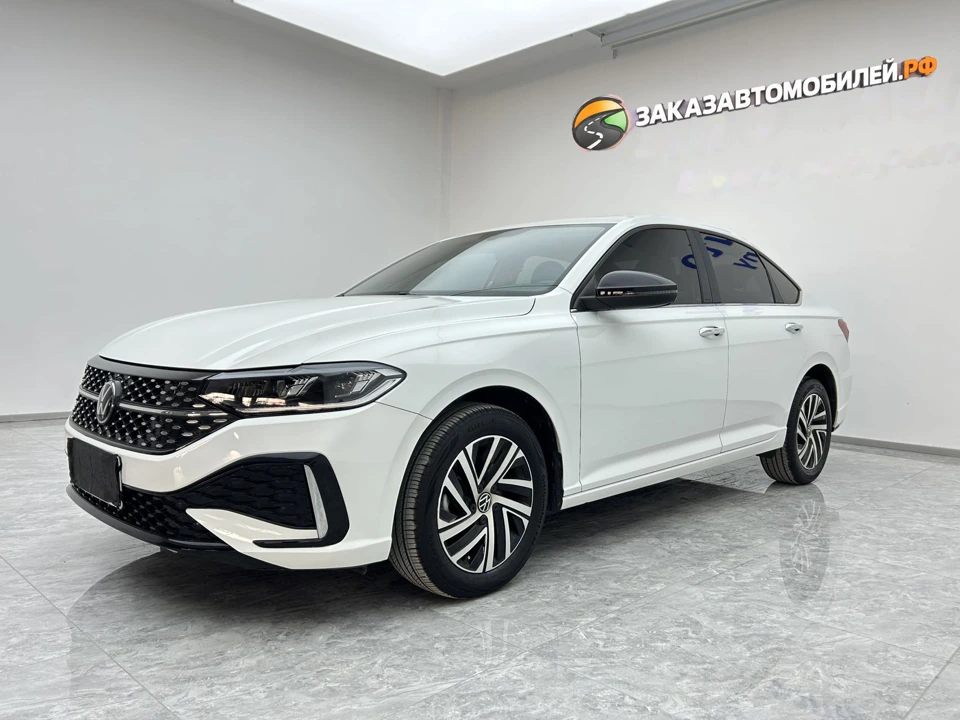 Volkswagen Lavida, 2022 год, белый, левый руль