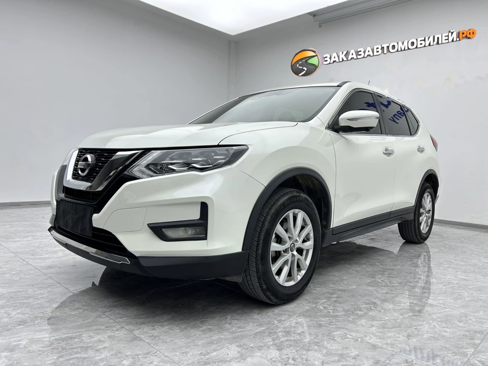 Nissan X-Trail, 2022 год, белый, левый руль