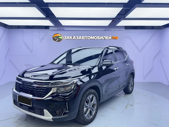 Kia Seltos, 2023 год, чёрный, левый руль