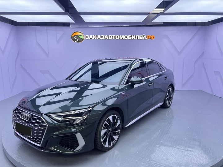 Audi A3L, 2022 год, зелёный, левый руль